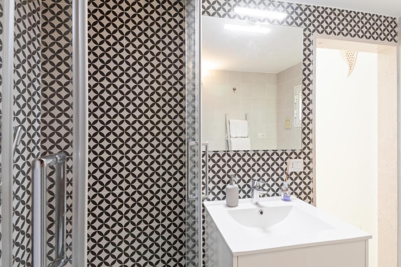 Maison San Michele Lovely Apartment Trani Luaran gambar